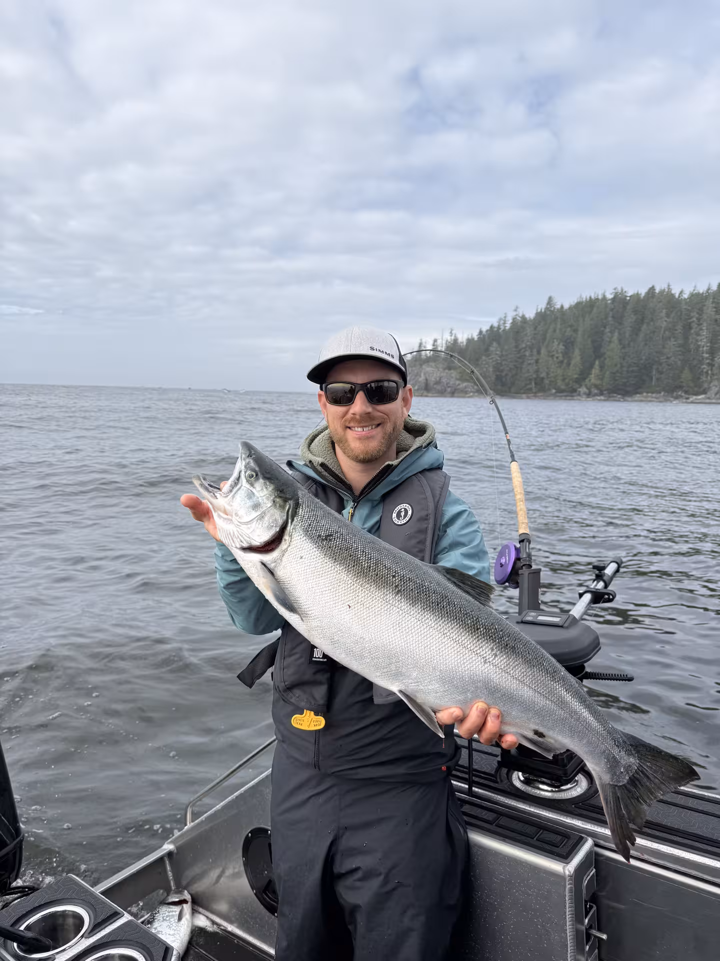 barkley sound 19lb chinook salmon